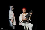 تئاتر سیبی که پرواز کرد در همدان‎