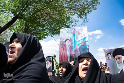 راهپیمایی مردم اصفهان در حمایت از عملیات «وعده صادق»