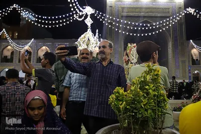 حرم مطهر رضوی در شب عید غدیرخم