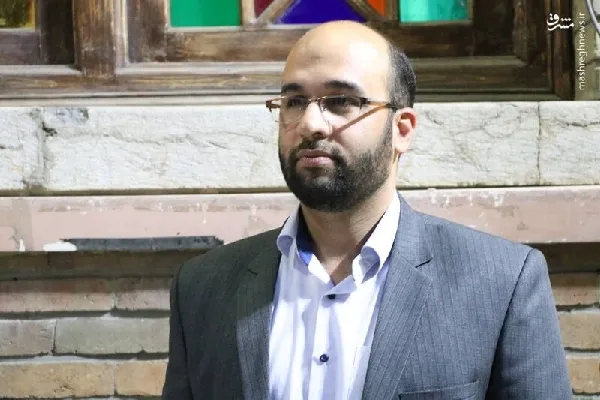 افکار عمومی تشنه ادبیات حماسی است