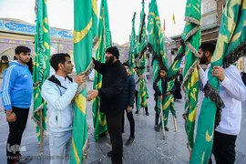 آیین تعویض پرچم سیدالکریم در شب ولادت آن حضرت