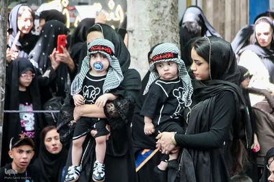 همایش بزرگ شیرخوارگان حسینی در ملایر