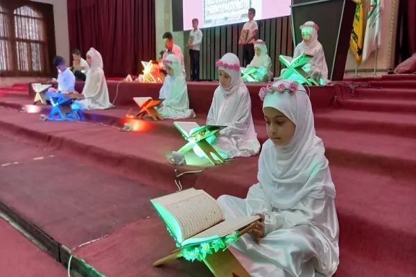 بالصور...حفل تكريم للبراعم الحافظين والحافظات للقرآن في لبنان