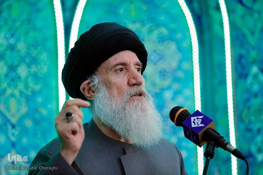 مردی که با فرشته‌ها چای می‌خورد
