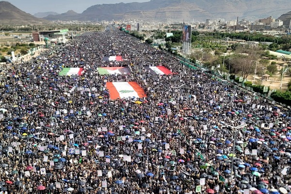 Yemen’de milyonlar meydana indi