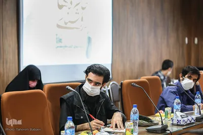 نشست خبری غرفه مجازی کتاب دفاع مقدس