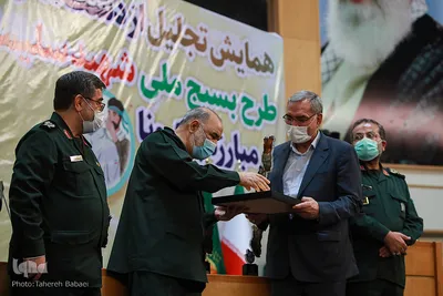 همایش تجلیل از دست‌اندرکاران طرح بسیج ملی شهید سلیمانی در مارزه با کرونا