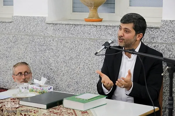 پاسخ فروغی به یک پرسش: بزرگترین ابزار افزایش بهره‌وری در ترویج قرآن چیست