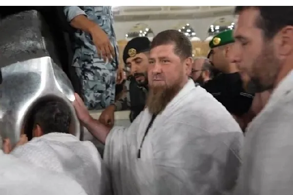 Vidéo | Le président de la Tchétchénie effectue la omra