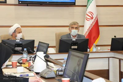 نشست صمیمی معاون قرآن وزیر فرهنگ و ارشاد اسلامی با فعالان قرآنی