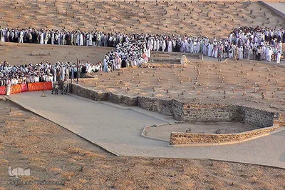 قبرستان بقیع و مزار مطهر امام سجاد(ع)