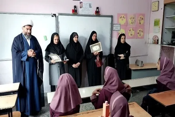 فرزندان شهدا الگوی نسل جوان جامعه هستند