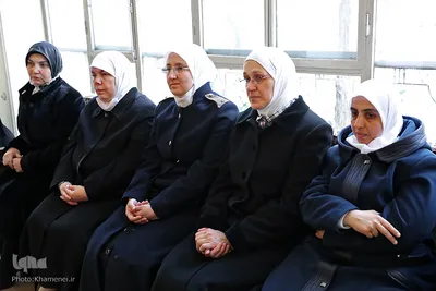 دیدار رهبر انقلاب با وزیر اوقاف و جمعی از علمای سوریه
