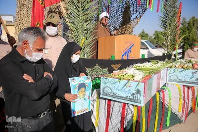 استقبال از دو شهید دفاع مقدس در شیراز
