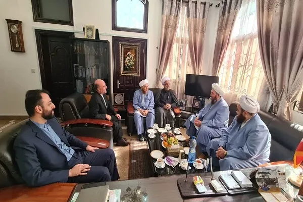 دیدار جمعی از علمای اهل‌سنت ایران با سفیر کشورمان در تانزانیا