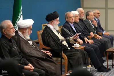 دیدار رئیس‌جمهور و اعضای هیئت دولت چهاردهم با رهبر معظم انقلاب