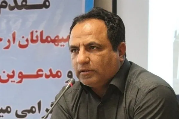 از شاگردی پروفسور سمیعی در آلمان تا زندگی در محروم‌ترین نقطه ایران/ جراحی تومور مغزی به قیمت تخم‌مرغ