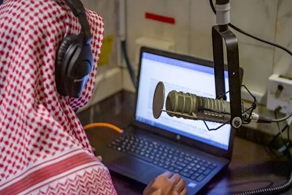تخصيص 21 مترجم لخدمة الزوار والمصلين في المسجد الحرام