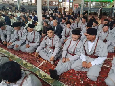 حضور سبزپوشان انتظامی در نماز جمعه اهر و گرامیداشت هفته انتظامی