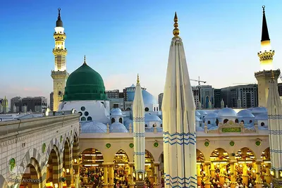 حرم مطهر و نورانی اشرف الانبیاء، حضرت محمد مصطفی(ص) در مدینه منوره
