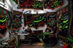 پرچم‌دوزی؛ نماد خلاقیت و عشق هنرمند ایرانی به اهل بیت‌(ع)‎‎