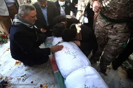 آیین خاکسپاری پیکر مطهر شهید گمنام دوران دفاع مقدس در وزارت تعاون، کار و رفاه اجتماعی