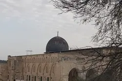 Mosquée d’Al-Aqsa : l’occupation interdit de lever l’appel à la prière le premier jour du mois de Ramadan