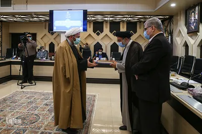 مراسم تجلیل از دست‌اندرکاران برگزاری مسابقات بین‌المللی قرآن