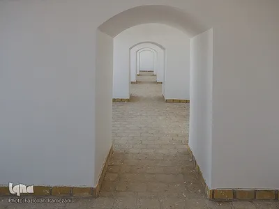 آثار تاریخی حسینه امام رضا(مدرسه شوكتيه) و منزل مرحوم پردلی با قدمتی 120 سال
