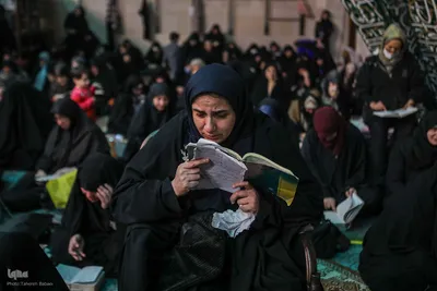 مراسم اعمال ام داوود در مسجد دانشگاه تهران