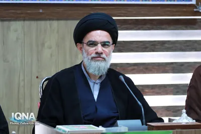 نشست صمیمی حجت‌الاسلام اصل نژاد با اصحاب رسانه در تبریز