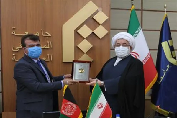 برخی گروه‌ها در افغانستان نگاهی انحصارطلبانه به قانون اساسی دارند