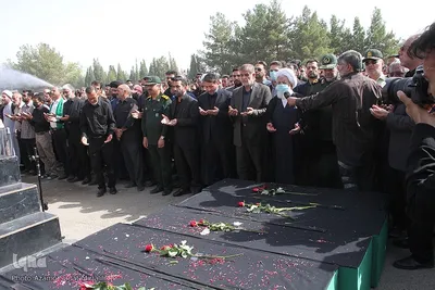 تشییع پیکر جانباختگان حادثه قطار مشهد ـ یزد