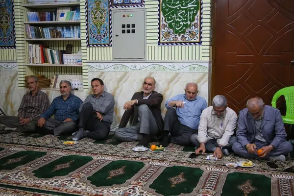 نشست پیشکسوتان دفاع مقدس با عنوان بزرگداشت شهدای خدمت که در منطقه بالاتجن قائم‌شهر