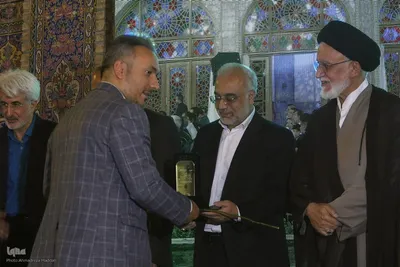 همایش تجلیل از یاوران وقف در شیراز