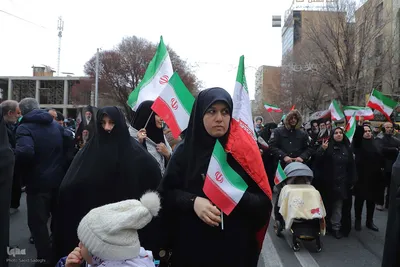 بیعت مردم تبریز با سومین رهبر انقلاب اسلامی