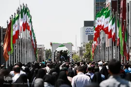 تشییع پیکر مطهر ۱۵۰ شهید دفاع مقدس