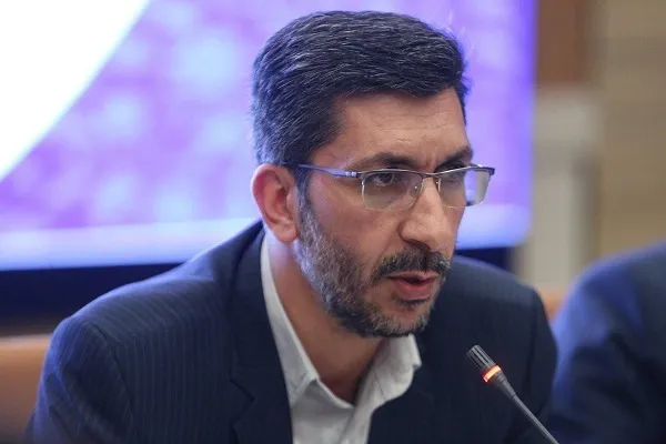تأکید بر ارتقا هوشمندانه حساسیت جامعه درخصوص بیماری‌ها