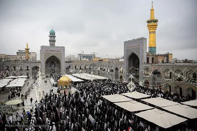 اقامه نماز عید فطر در حرم مطهر رضوی‎