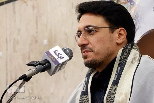 محافل انس با قرآن در سنندج برگزار شد