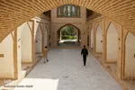 مدرسه تاریخی قدیمی و همچنان پابرجای علمیه خان یزد