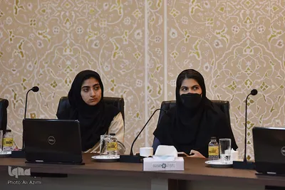 آیین رونمایی از کتاب «برندسازی کشور؛ مفاهیم، مشکلات و راهکارها» در اصفهان
