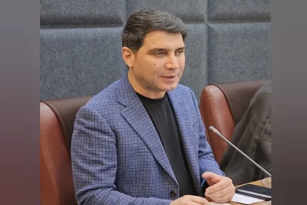 آرش زره‌تن لهونی استاندار کردستان
