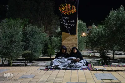 احیای شب بیست‌وسوم ماه رمضان در تخت فولاد اصفهان