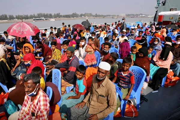 Arakanlı ikinci mülteci grubunun uzak adalara sürgünü