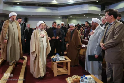 نخستین همایش ملی آسیب شناسی پایان نامه‌ها و رساله‌های حوزه علوم انسانی
