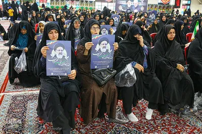 سوگواره هفتمین روز شهادت رئیس‌جمهور در اصفهان