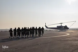 استقبال از پنج شهید گمنام دوران دفاع مقدس