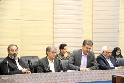 نشست هماهنگی کنگره علامه بهابادی یزدی با حضور معاون فرهنگی معاون اول رییس جمهور در یزد