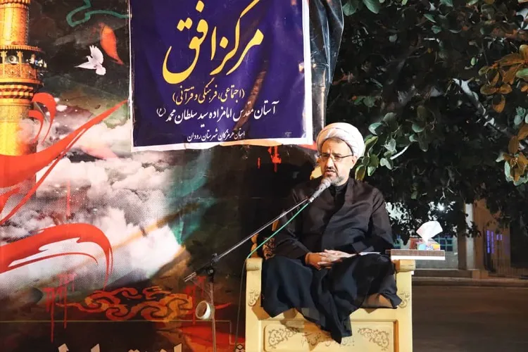 رستگاری در انتظار کسانی است که از فرصت لیالی قدر استفاده کنند